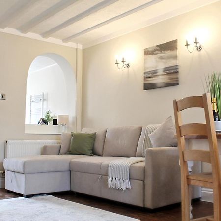 Cosy Cottage In Mersea - Walking Distance To Beach And Town West Mersea Exterior photo