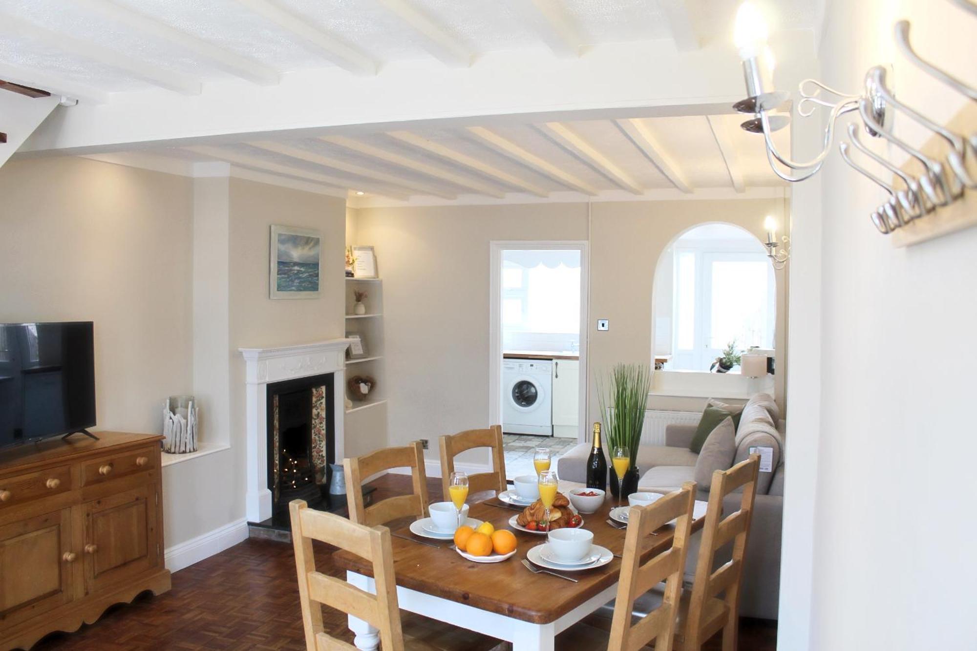 Cosy Cottage In Mersea - Walking Distance To Beach And Town West Mersea Exterior photo
